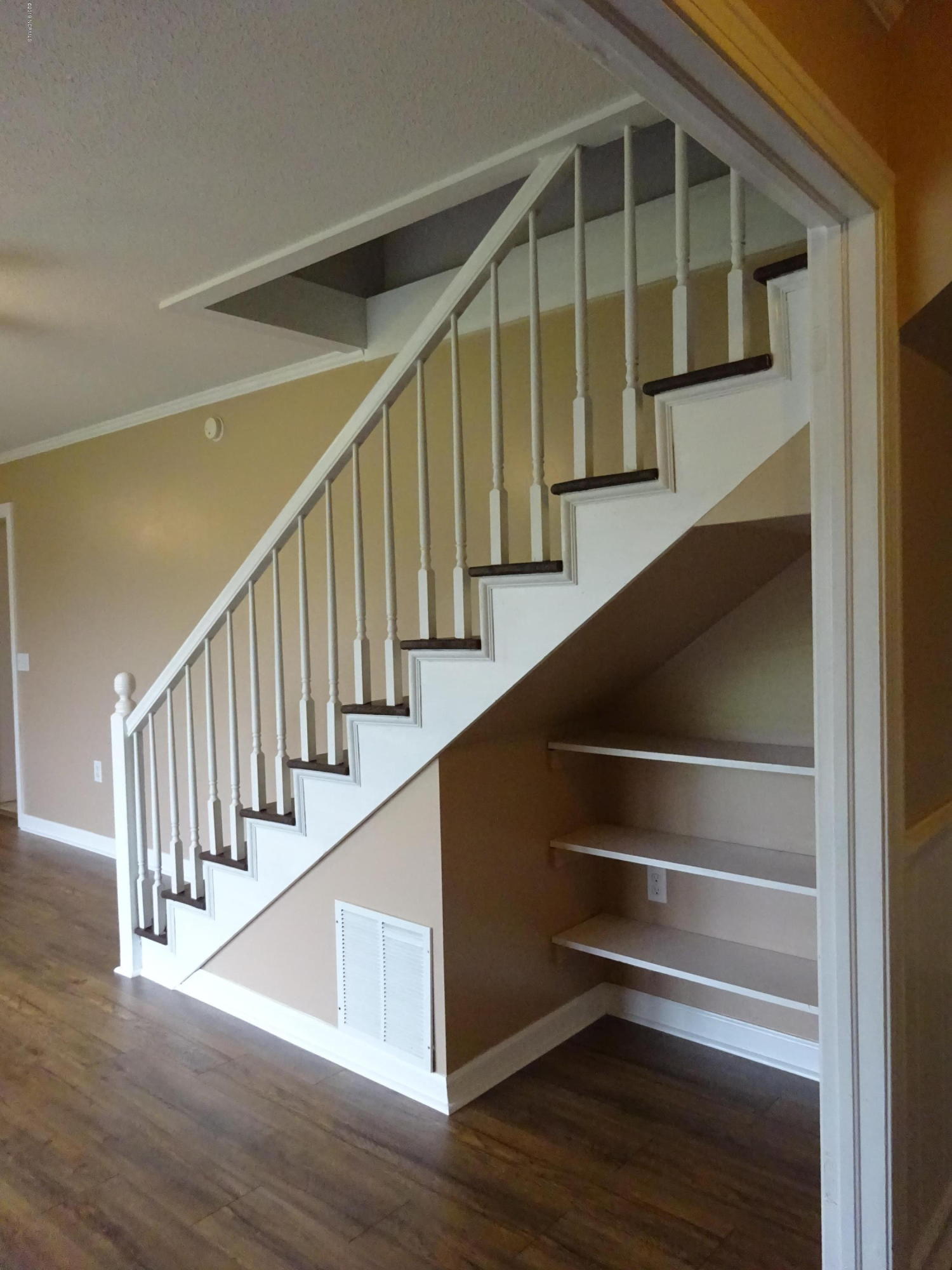 407 Haw Branch Road Richlands, NC 28574 - Photo 6 of 48 DSC08597