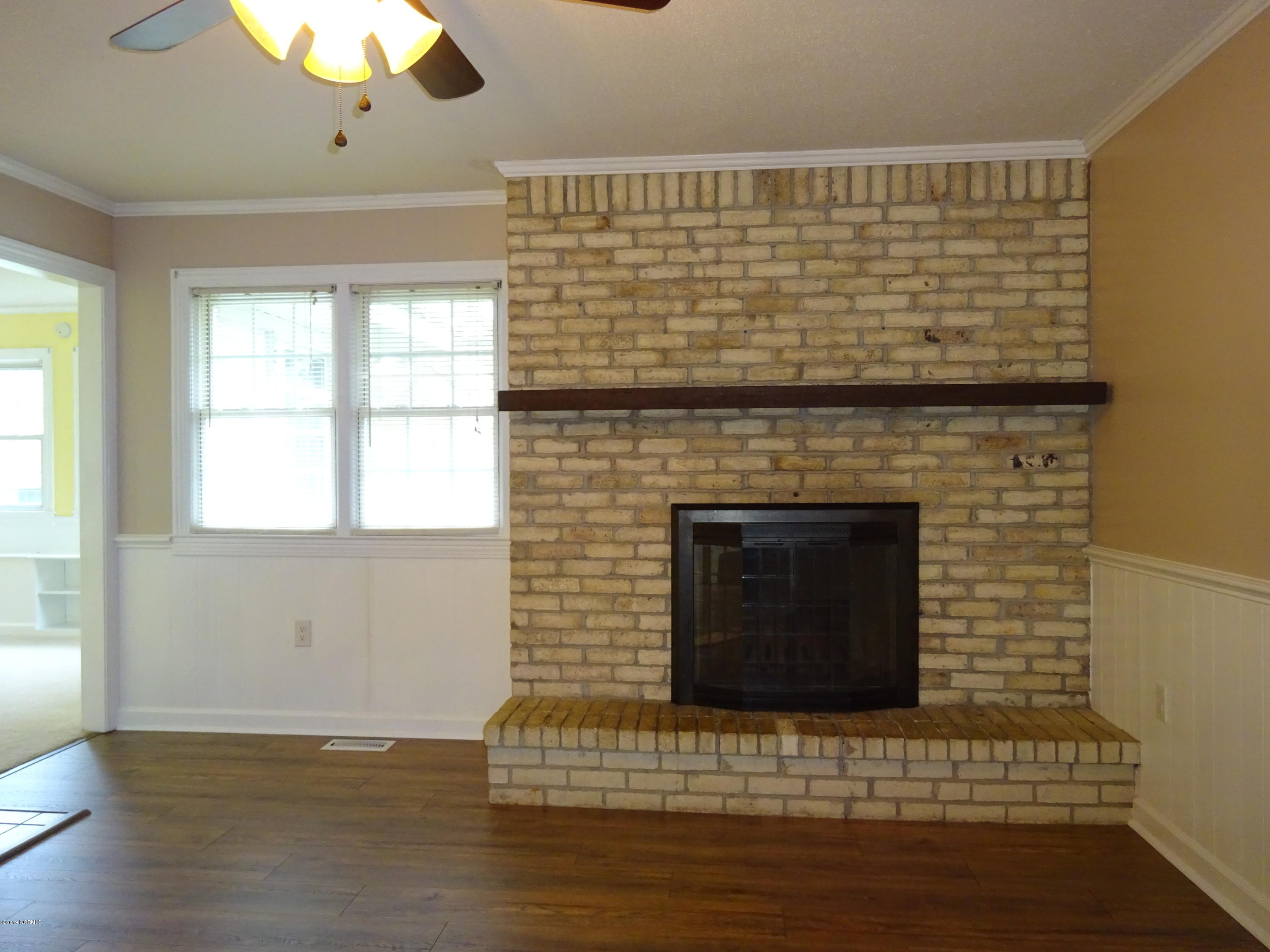 407 Haw Branch Road Richlands, NC 28574 - Photo 10 of 48 DSC08603