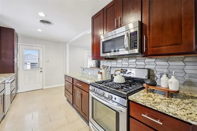 $575,000 | 9632 Lanward Drive, Dallas, TX 75238