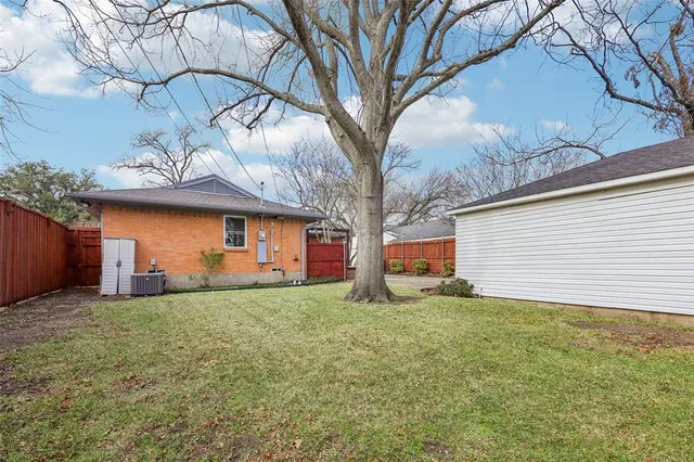 $575,000 | 9632 Lanward Drive, Dallas, TX 75238