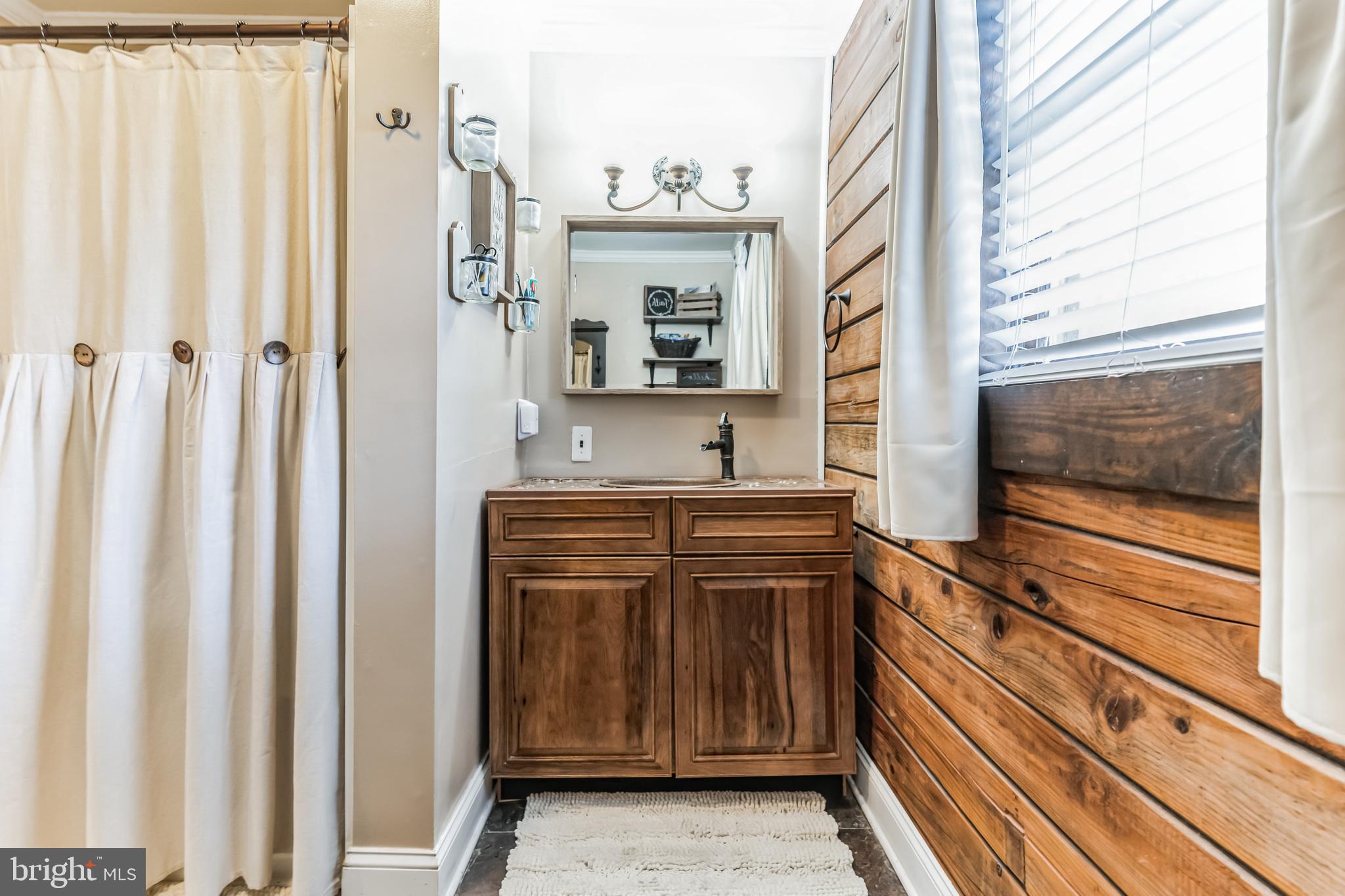 11995 Dumfries Road Manassas, VA 20112 - Photo 25 of 39 Gallery Image 25
