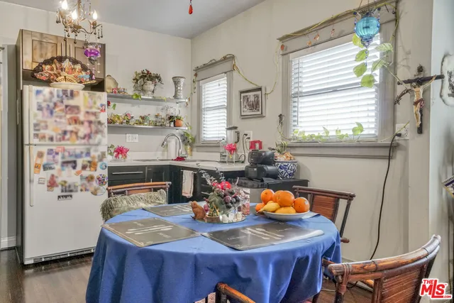 $1,225,000 | 573 West 13th Street, San Pedro, CA 90731