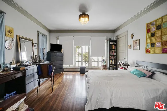 $1,225,000 | 573 West 13th Street, San Pedro, CA 90731