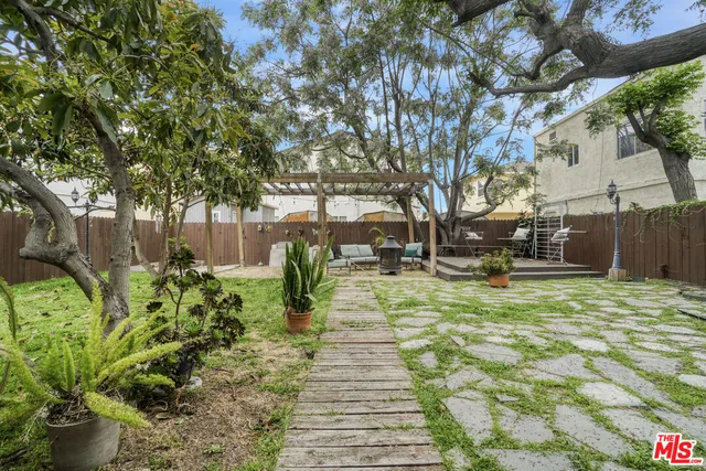 $1,225,000 | 573 West 13th Street, San Pedro, CA 90731