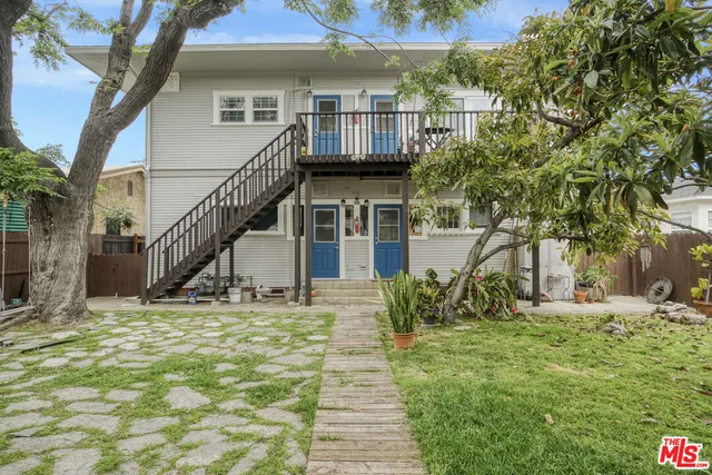 $1,225,000 | 573 West 13th Street, San Pedro, CA 90731