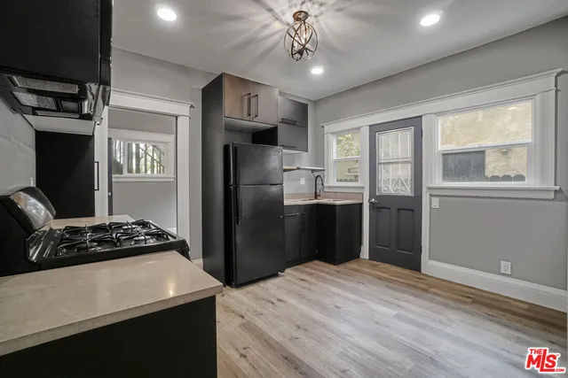 $1,225,000 | 573 West 13th Street, San Pedro, CA 90731