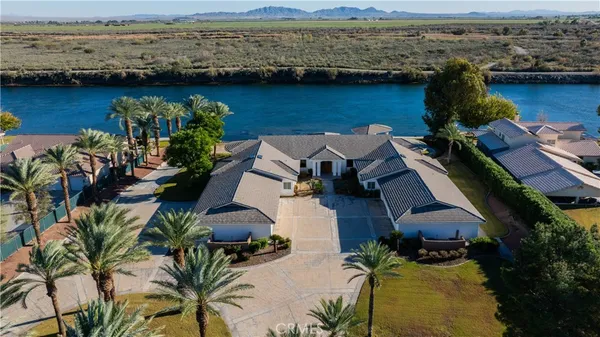 $995,000 | 7645 Rio Vista Drive, Big River, CA 92242