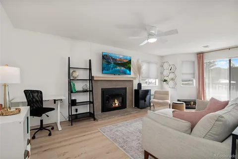 $225,000 | 17642 East Loyola Drive, Unit 1921L, Aurora, CO 80013