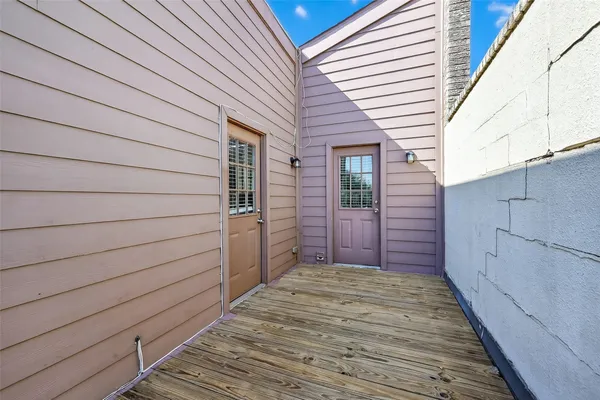 a view of backyard of house