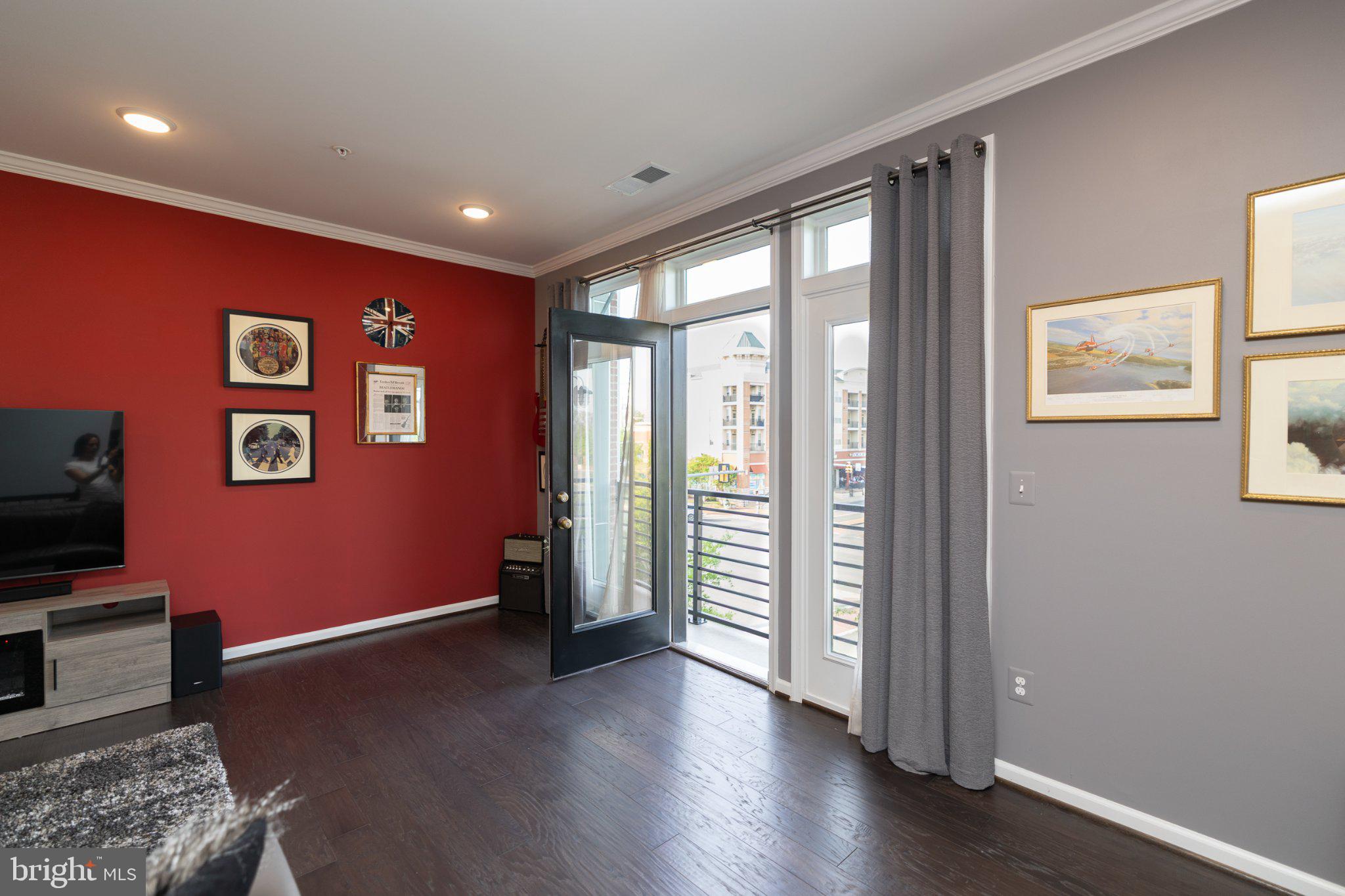 1414 Ribbon Limestone Terrace Southeast, Unit E204 Leesburg, VA 20175 - Photo 14 of 49 Chic urban retreat with vibrant accents.