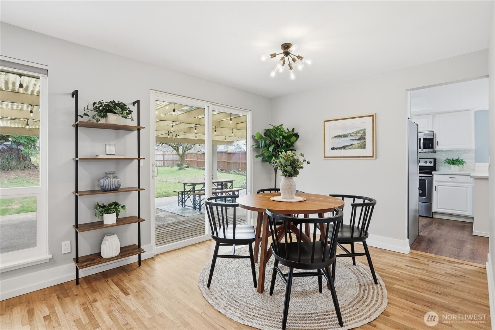 17010 137th Place Southeast Renton, WA 98058 - Photo 9 of 36 Gallery Image 9