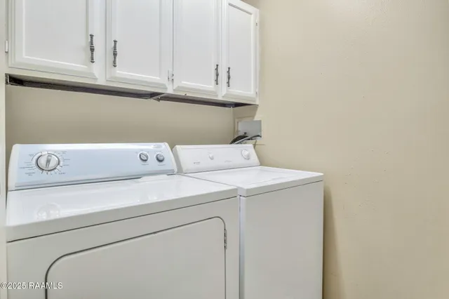 $115,000 | 200 Lodge Drive, Unit 410, Lafayette, LA 70506