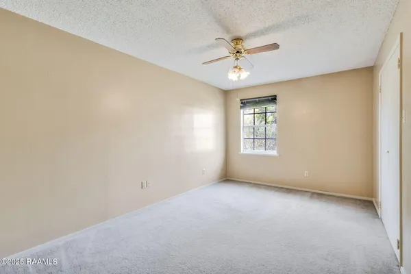 $115,000 | 200 Lodge Drive, Unit 410, Lafayette, LA 70506