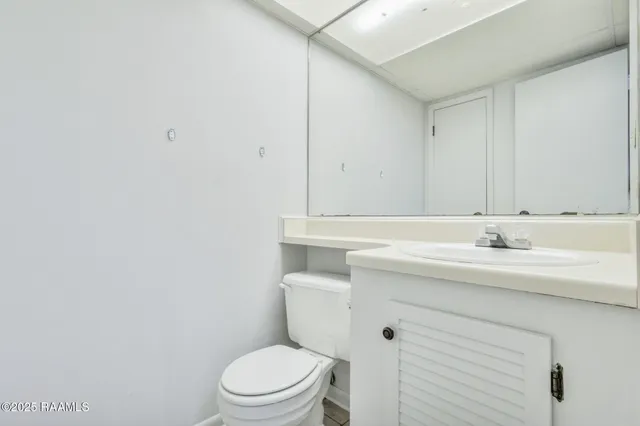 $115,000 | 200 Lodge Drive, Unit 410, Lafayette, LA 70506