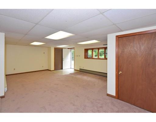 1 Old Farm Road Auburn, MA 01501 - Photo 24 of 33 Gallery Image 24