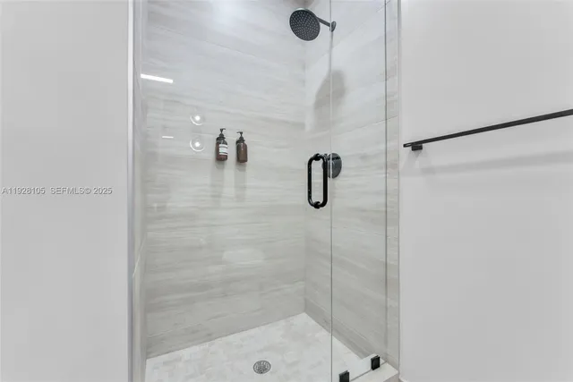 $12,500 | 580 72nd Street, Unit 1801, Miami Beach, FL 33141