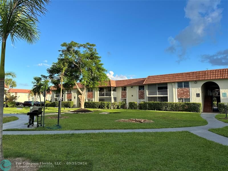 22715 Southwest 66th Ave Unit 107  