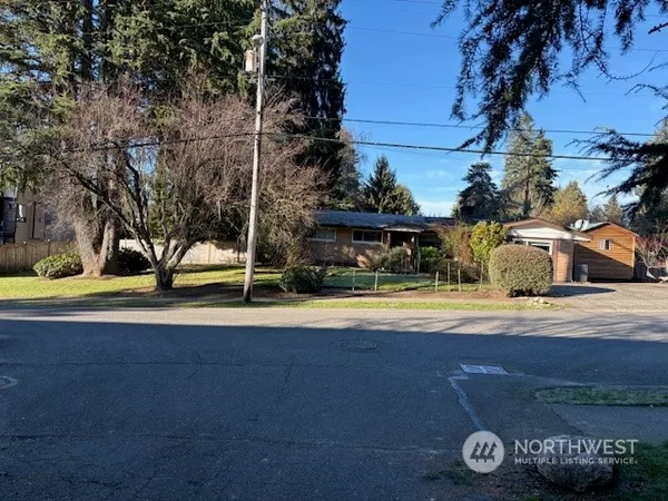 $1,600,000 | 18625 103rd Avenue Northeast, Bothell, WA 98011