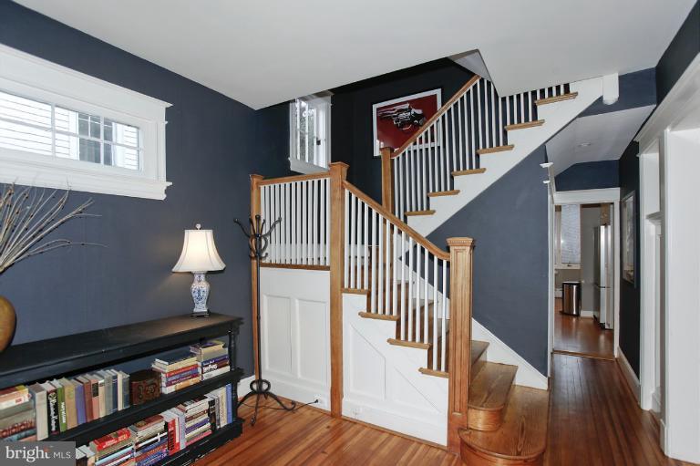 3702 Military Road Northwest Washington, DC 20015 - Photo 14 of 30 Interior (General)