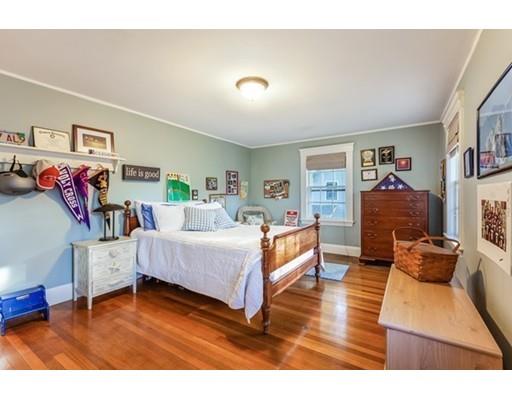 36 Pinewood Road Needham, MA 02492 - Photo 11 of 28 Gallery Image 11