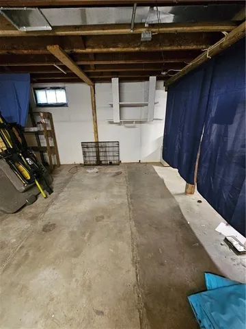 $90,000 | 710 Pottawatomie Street, Hiawatha, KS 66434