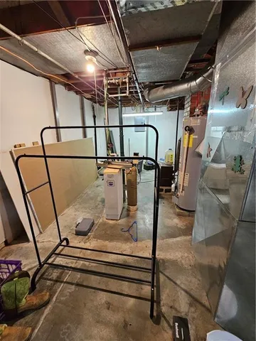 $90,000 | 710 Pottawatomie Street, Hiawatha, KS 66434