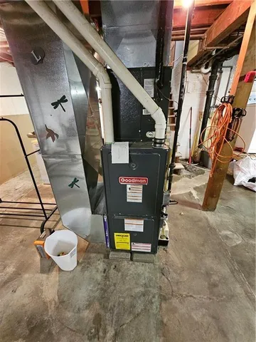 $90,000 | 710 Pottawatomie Street, Hiawatha, KS 66434