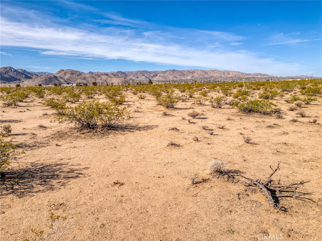 62725 2 Mile Road Joshua Tree, CA 92252 - Photo 32 of 63 Gallery Image 32