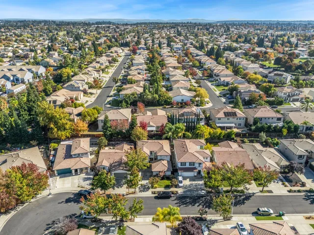 $739,900 | 8096 Sienna Loop, Roseville, CA 95678