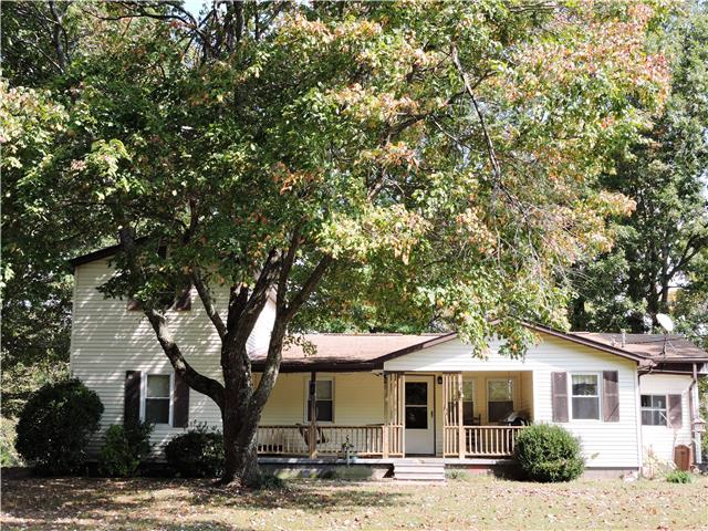 840 Lambert Ridge Road Wartrace, TN 37183 - Photo 1 of 16 Cozy Farm House