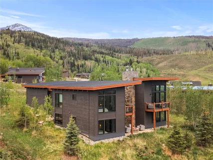$3,250,000 | 814 Maryland Creek Road, Silverthorne, CO 80498