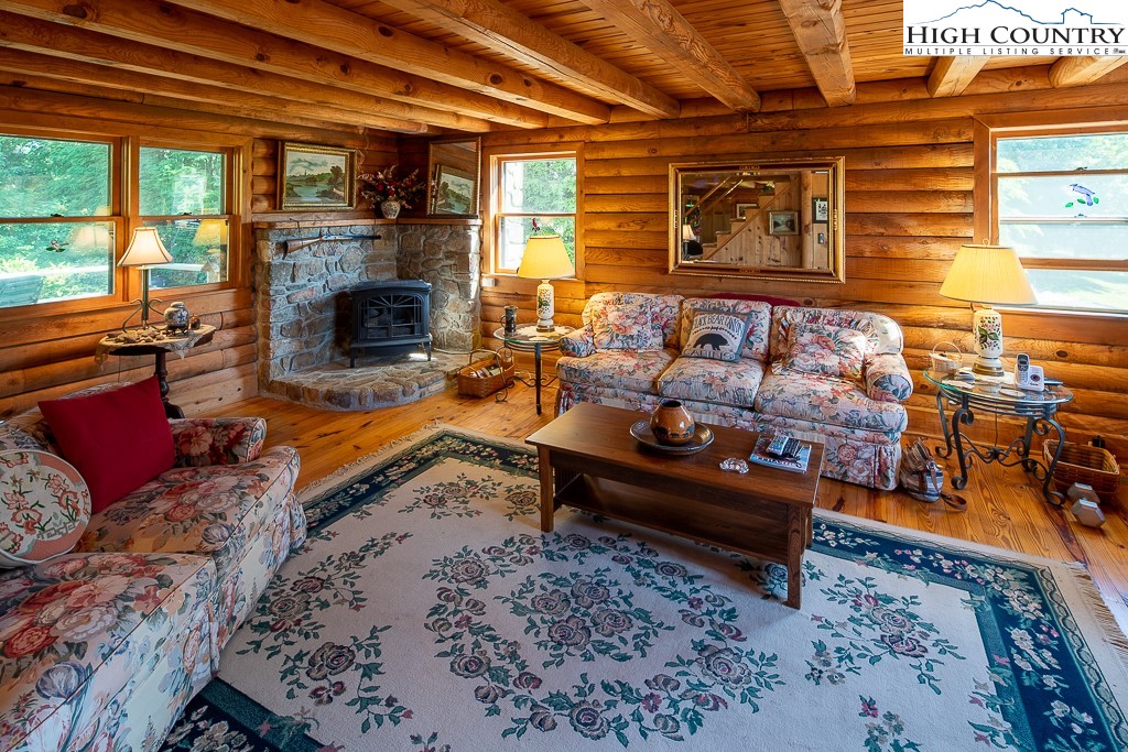 126 Pine Ridge Loop Newland, NC 28657 - Photo 19 of 40 Gallery Image 19
