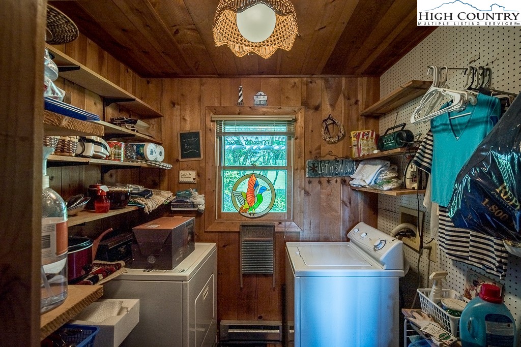 126 Pine Ridge Loop Newland, NC 28657 - Photo 30 of 40 Gallery Image 30
