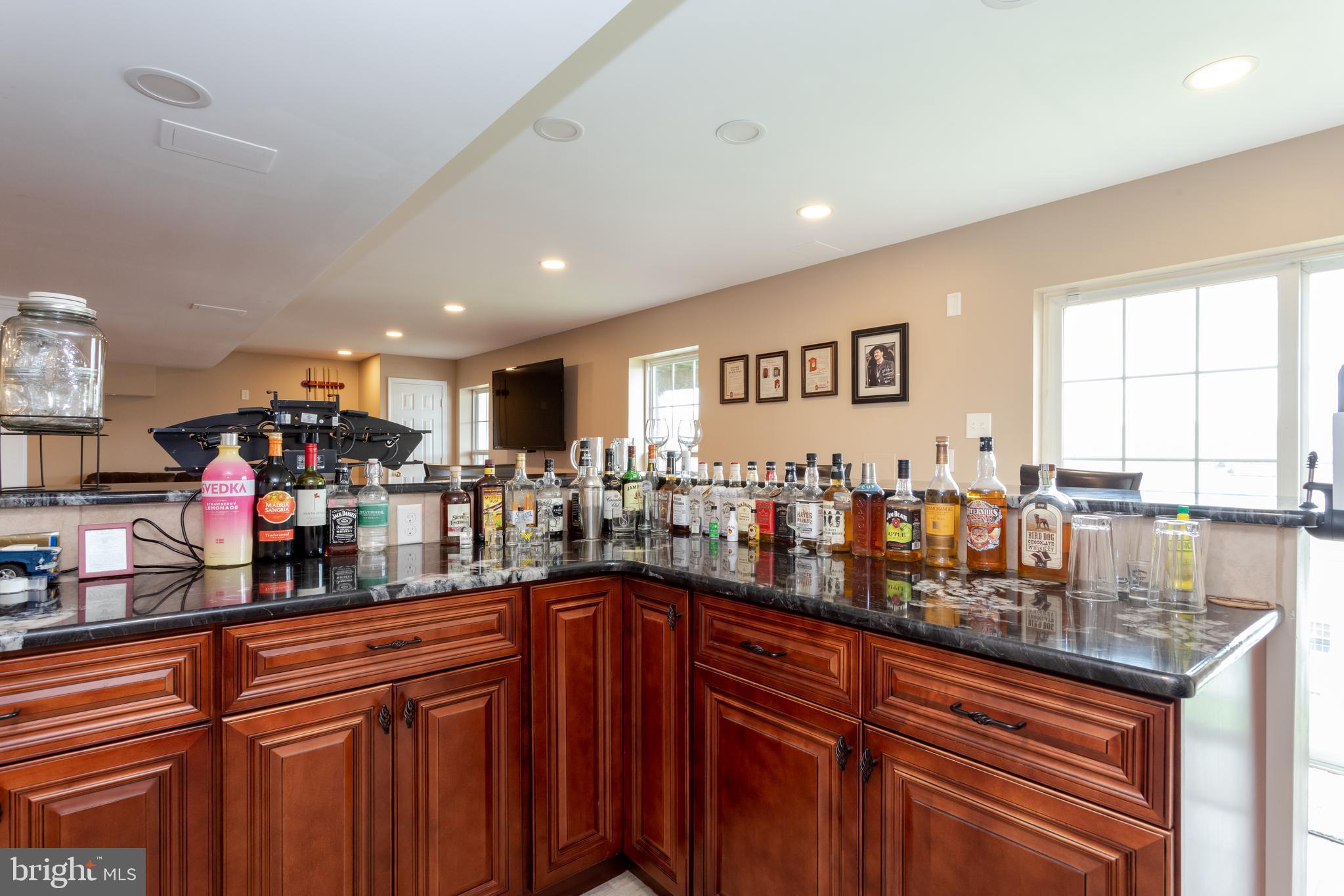 2828 Westerham Road Downingtown, PA 19335 - Photo 5 of 36 Gallery Image 5