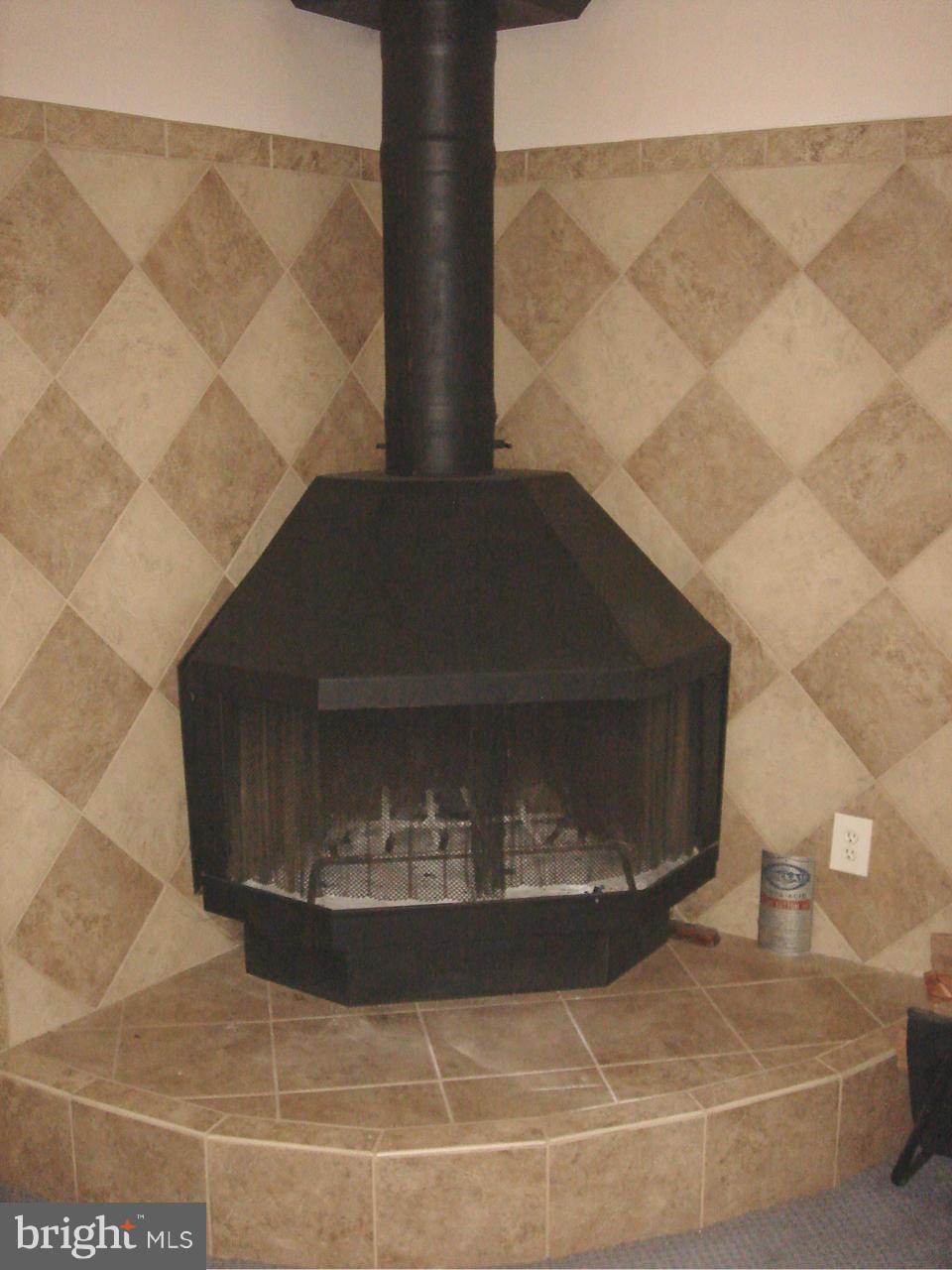 4400 Danville Road Brandywine, MD 20613 - Photo 16 of 21 Interior (General)