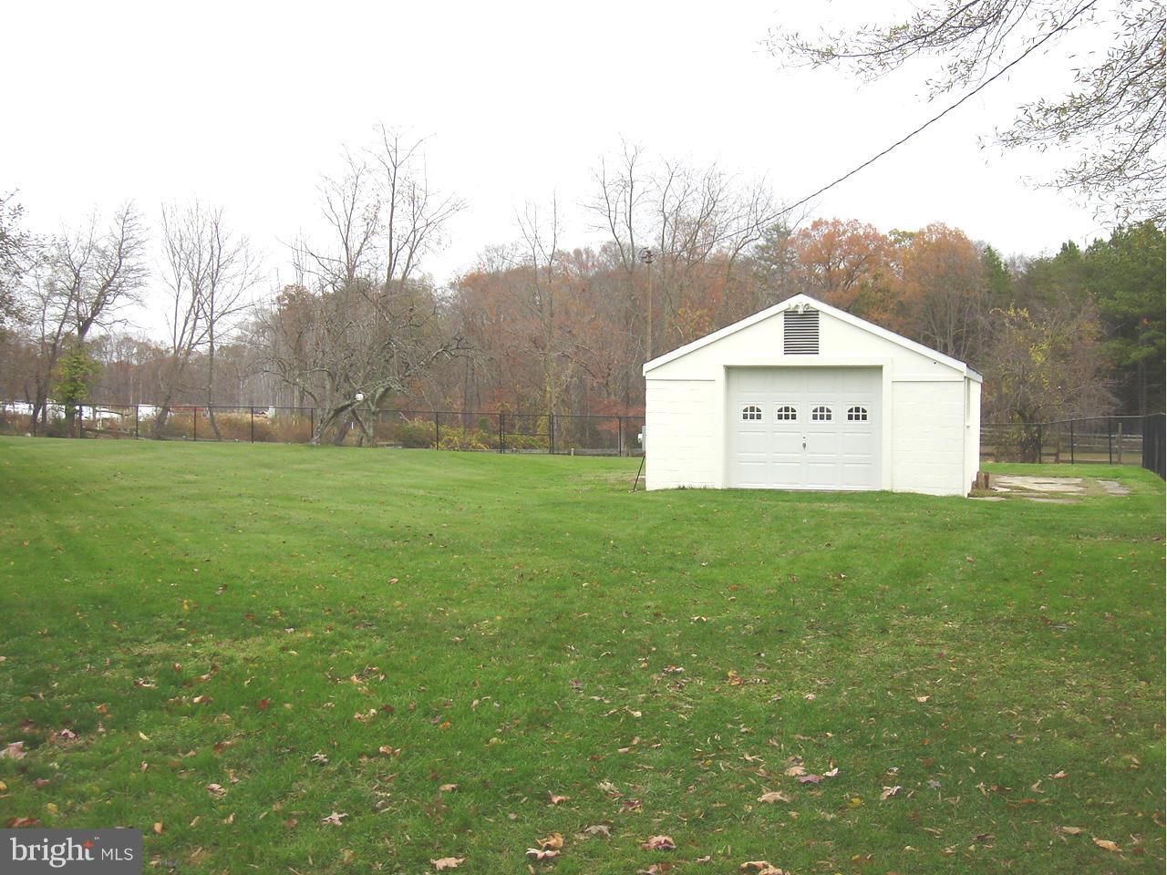 4400 Danville Road Brandywine, MD 20613 - Photo 10 of 21 Exterior (Rear)