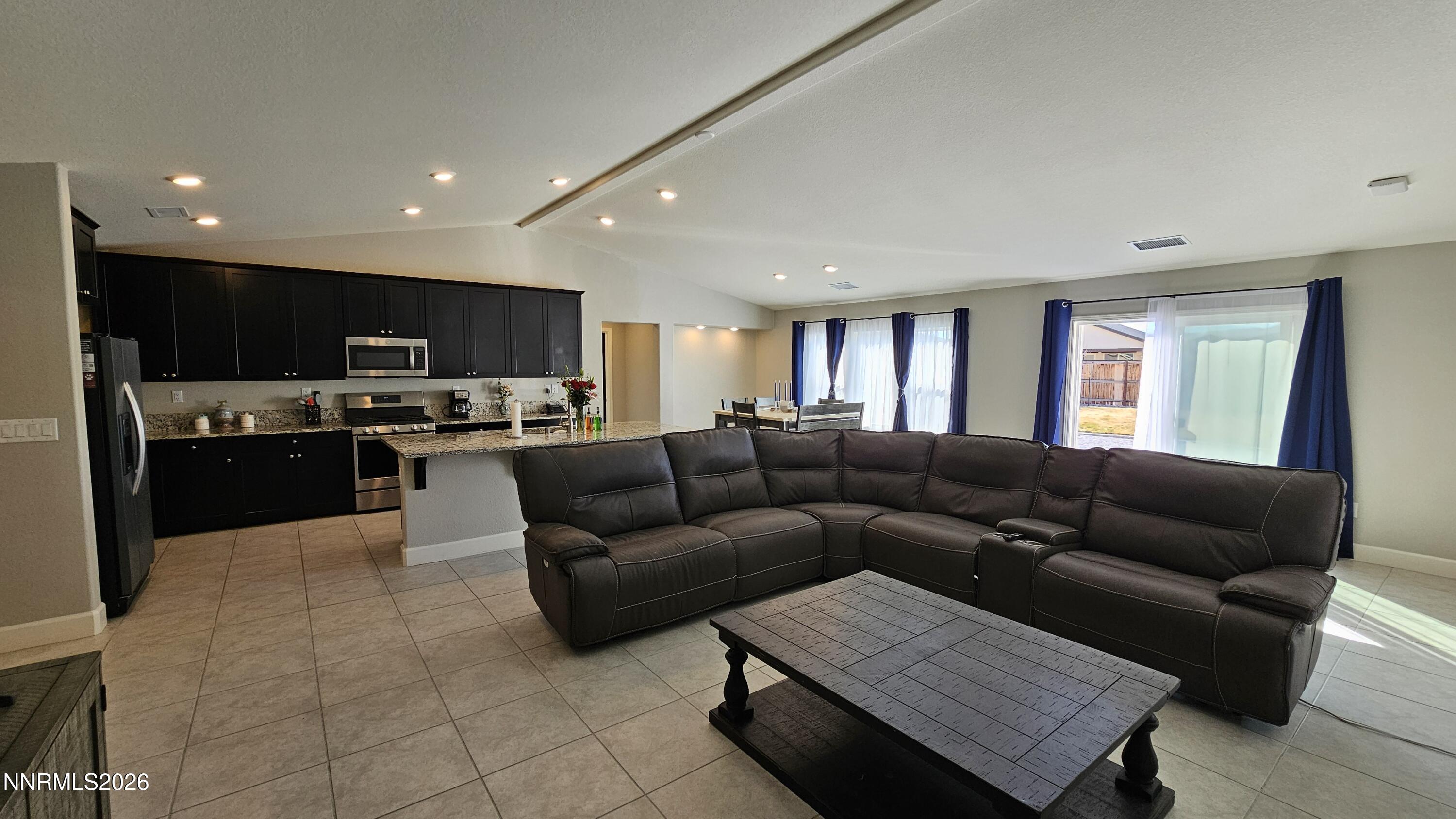 7415 Souverain Lane Reno, NV 89506 - Photo 3 of 23 7415 Souverain Ln - LR 2