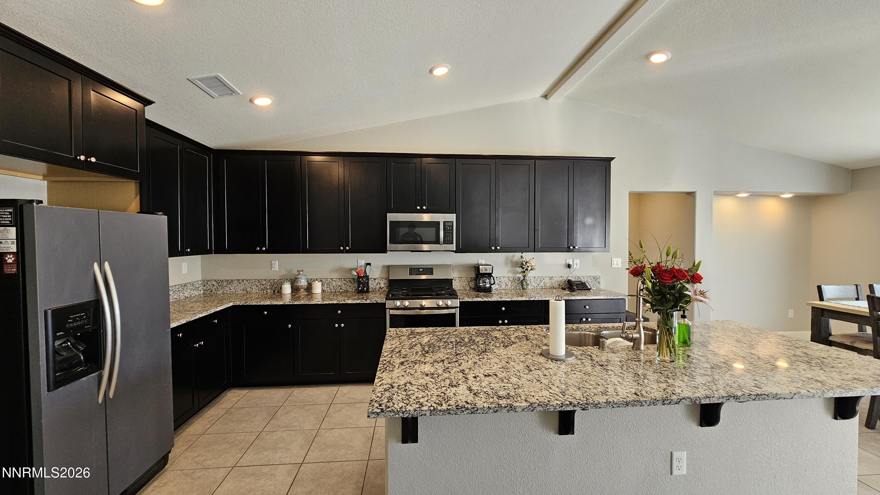 7415 Souverain Lane Reno, NV 89506 - Photo 5 of 23 7415 Souverain Ln - Kitchen