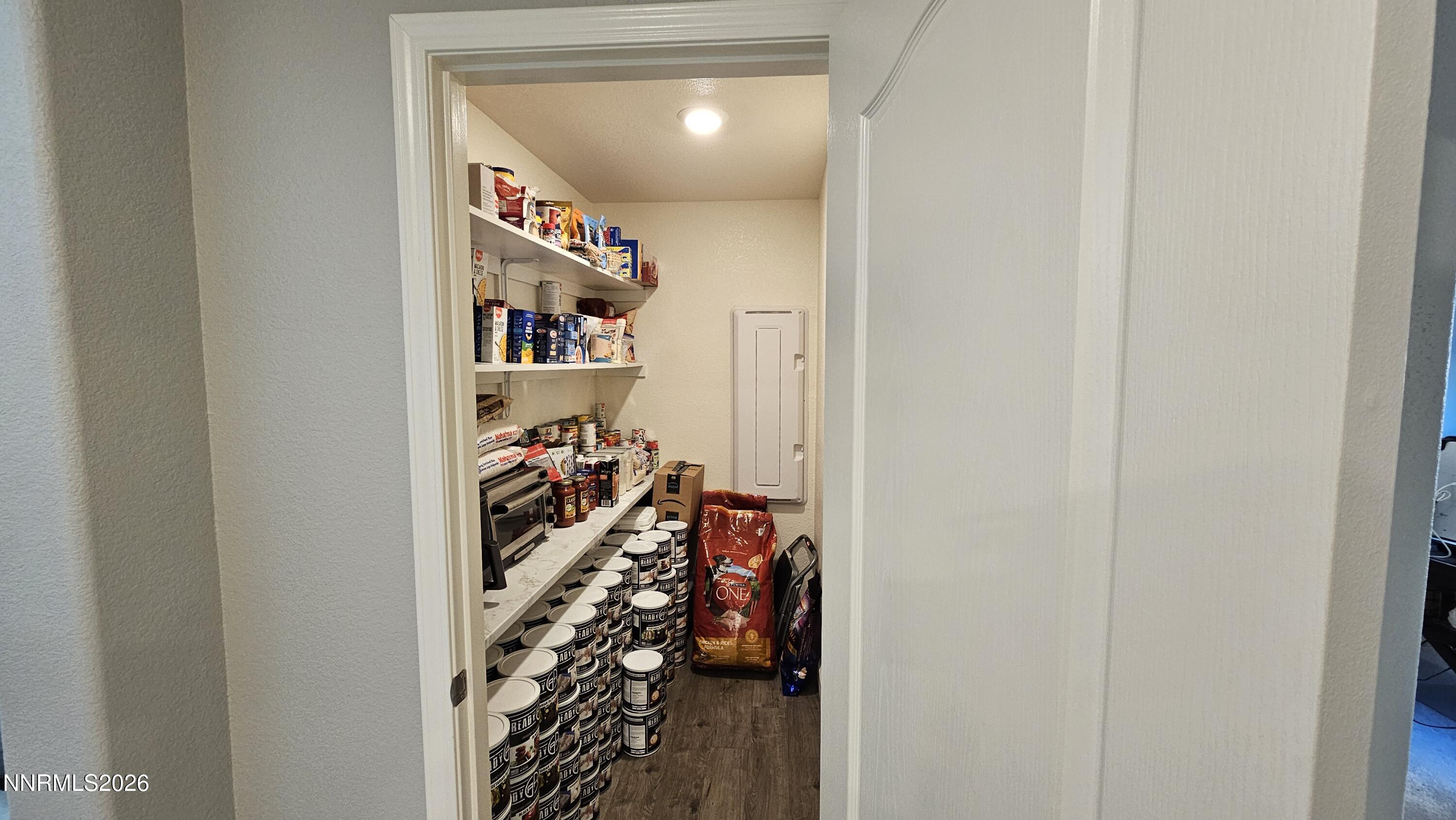7415 Souverain Lane Reno, NV 89506 - Photo 8 of 23 7415 Souverain Ln - Pantry-Closet