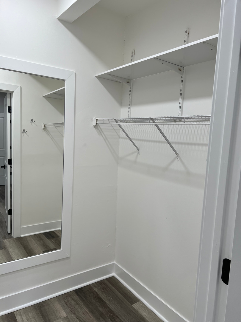 290 North Westgate Road, Unit 401 Mount Prospect, IL 60056 - Photo 15 of 15 a view of a small space
