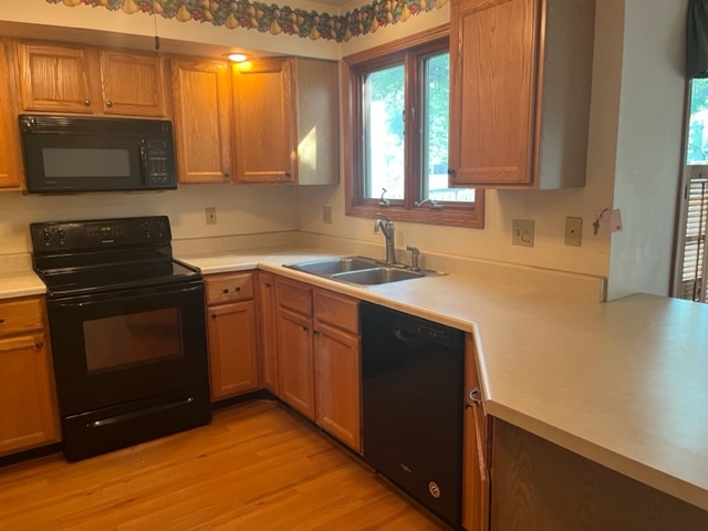 1121 McCall Court Rochelle, IL 61068 - Photo 15 of 41