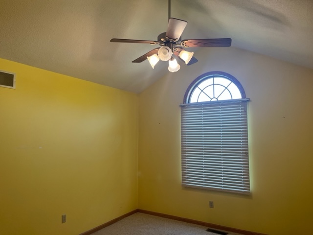 1121 McCall Court Rochelle, IL 61068 - Photo 22 of 41