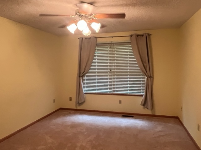 1121 McCall Court Rochelle, IL 61068 - Photo 23 of 41