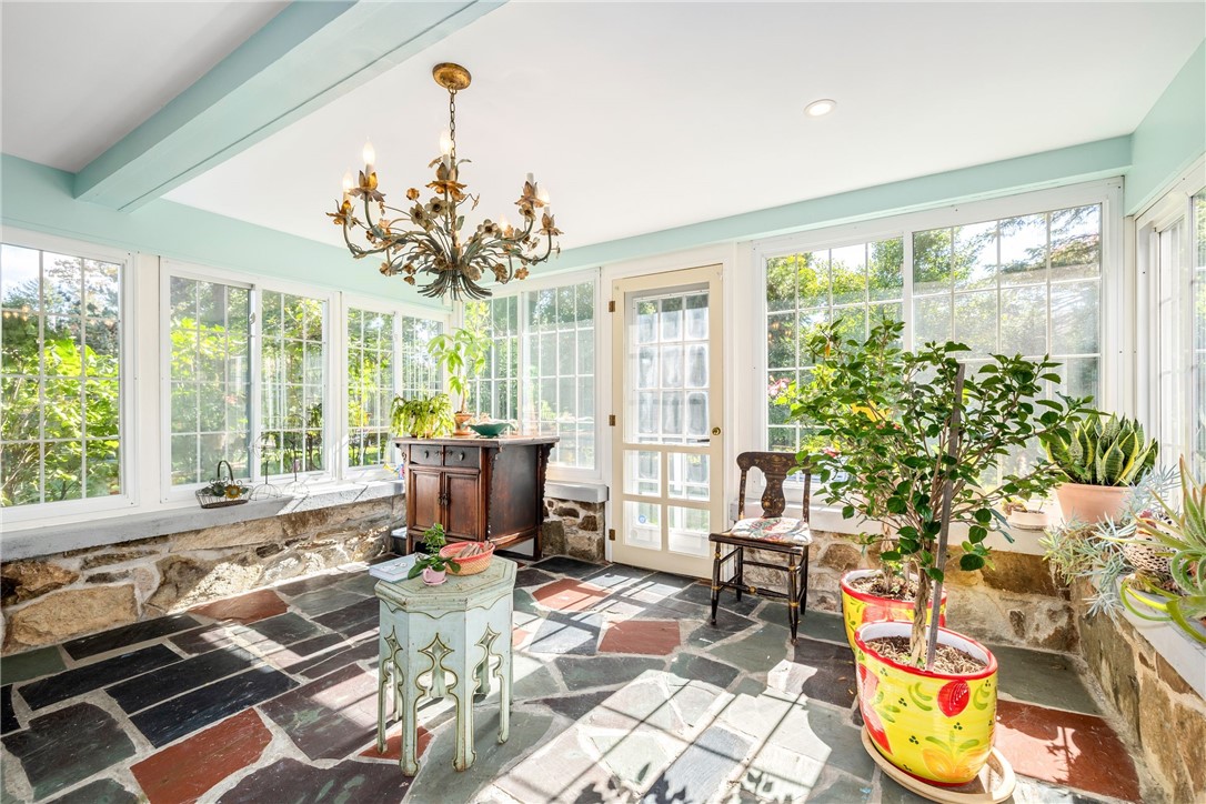72 Highland Road Bristol, RI 02809 - Photo 20 of 39