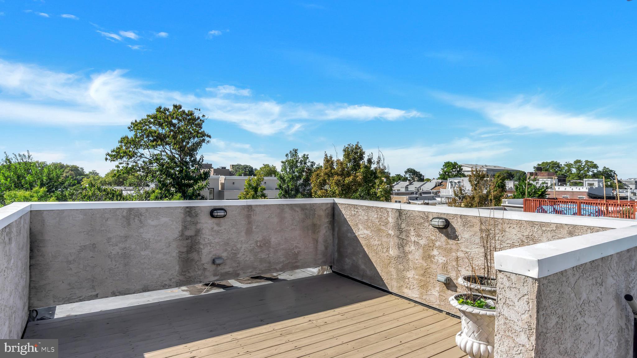 855 North Uber Street, Unit B Philadelphia, PA 19130 - Photo 25 of 36