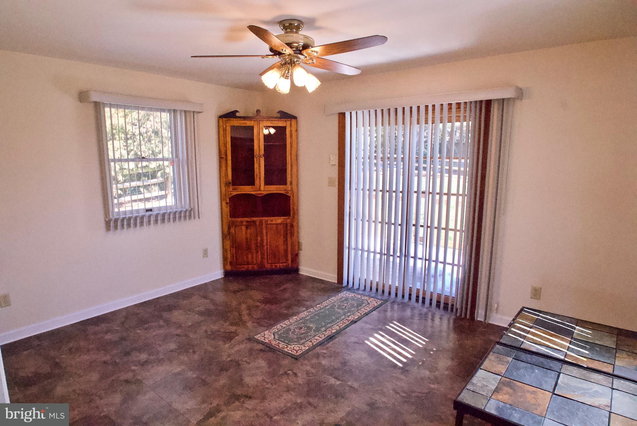 29 Hoover Road Lancaster, PA 17603 - Photo 8 of 41 Gallery Image 8