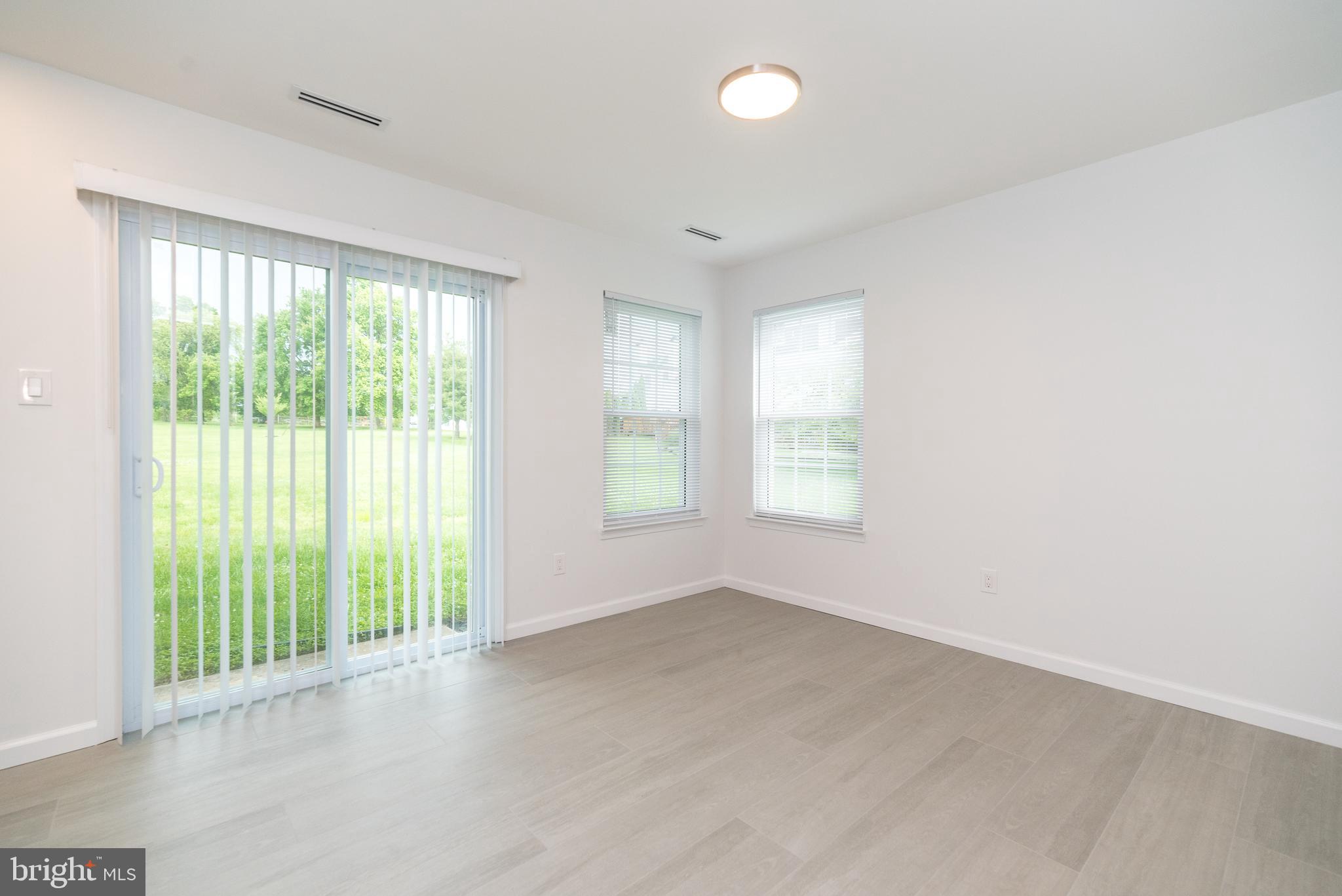 112 North Park Road Newtown, PA 18940 - Photo 8 of 36 Gallery Image 8