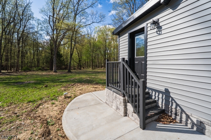 347 Zion Road Hillsborough, NJ 08844 - Photo 13 of 44