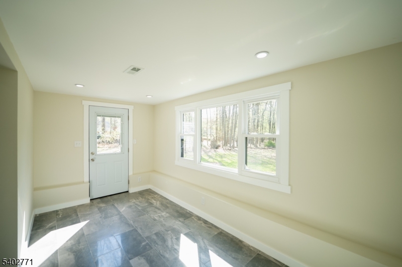 347 Zion Road Hillsborough, NJ 08844 - Photo 23 of 44