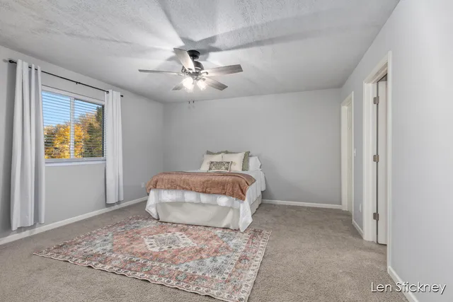 $309,900 | 33610 Pinedale Lane, Gobles, MI 49055